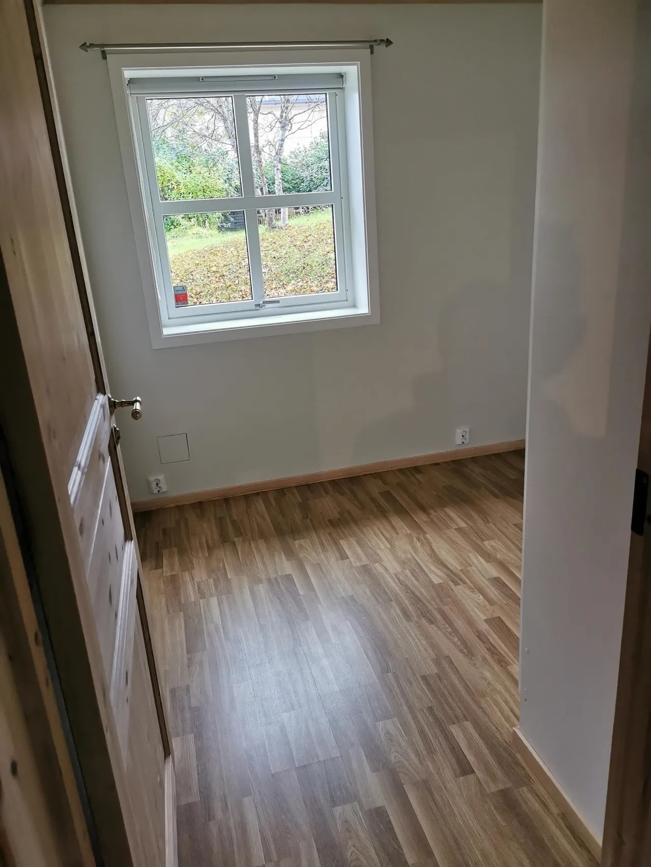 Soverom fra inngangsdør